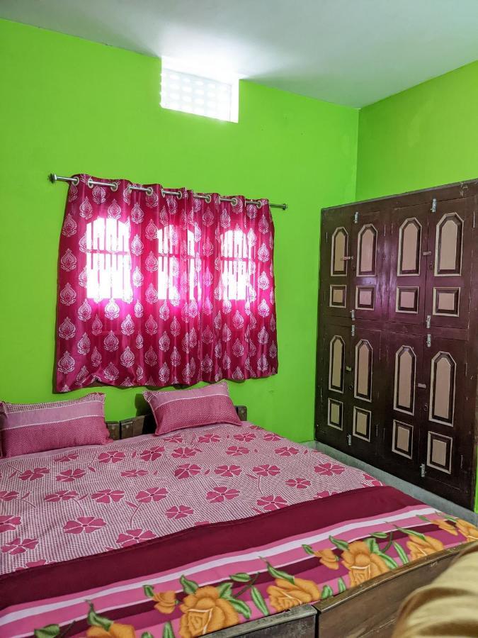 Shree Nivas Homestay 푸리 외부 사진